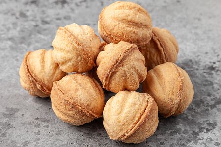 Орешки со сгущенкой