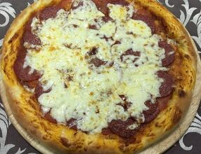 Пицца пепперони