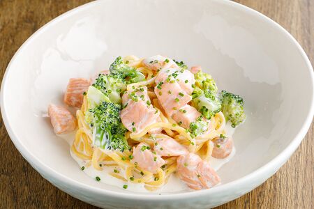 Паста с лососем