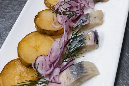 Русская традиционная закуска