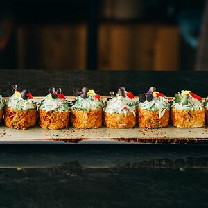 Жареный ролл чукой