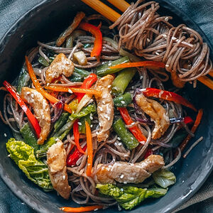 Вок №14 Соба с курицей