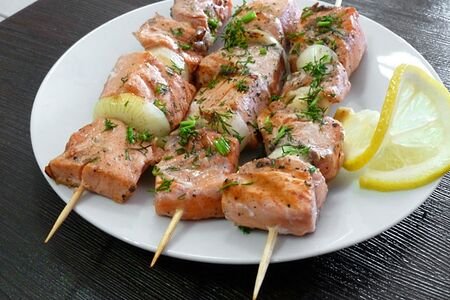 Маринованный стейк семги