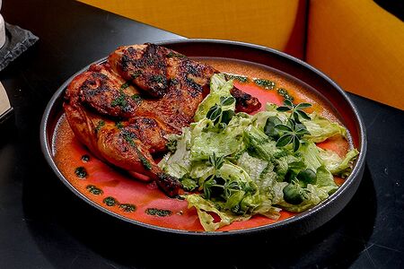 Цыпленок Корнишон на гриле