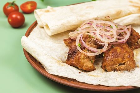 Шашлык из cвинoй шеи