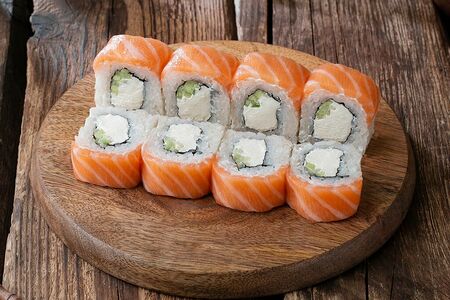 Ролл Филадельфия Лосось