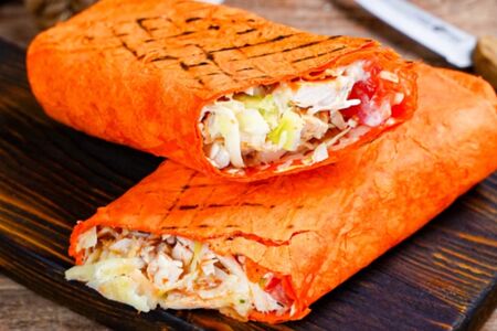 Шаурма в сырном лаваше