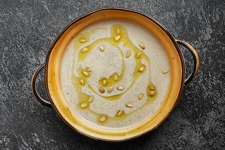 Крем-суп из белых грибов и шампиньонов