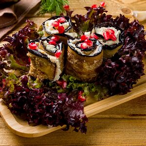 Баклажаны с орехами