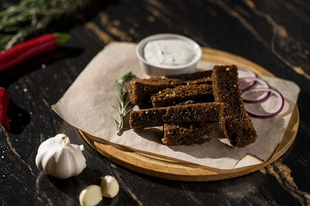 Чесночные гренки