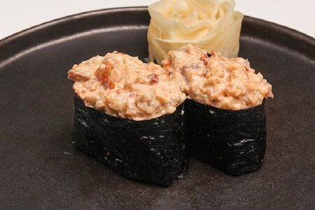 Гункан Угорь