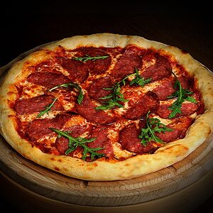 Пицца Салями