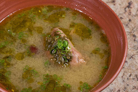 Чакапули, слива, тархун