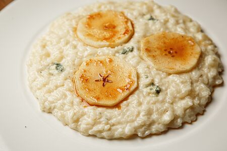 Ризотто с горгонзолой и грушей