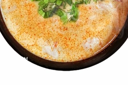 Том ям с морепродуктами