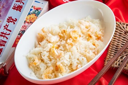 Жасминовый рис с креветками