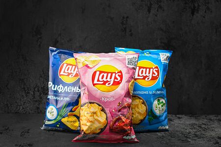 Чипсы Lays Сметана и лук