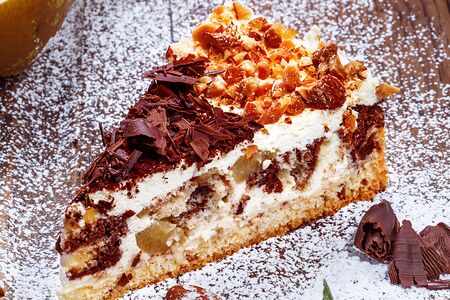 Торт грушевый с заварным кремом