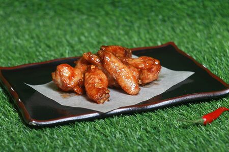 Мексиканские острые крылышки BBQ