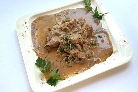 Печень по-строгановски