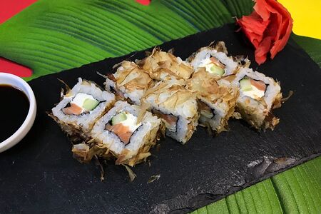 Бонито с лососем