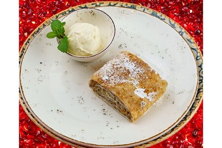 Штрудель яблочный