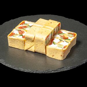 Ролл Тортилья с семгой