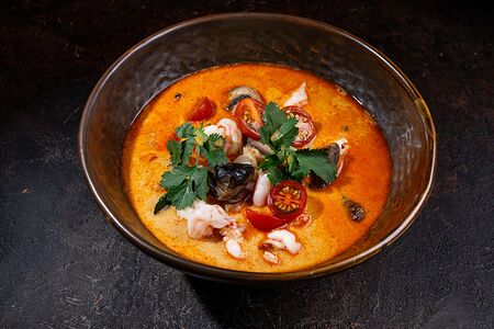 Том-ям с креветками