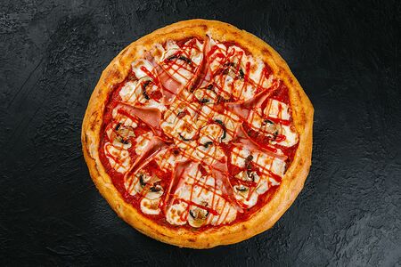 С ветчиной и шампиньонами