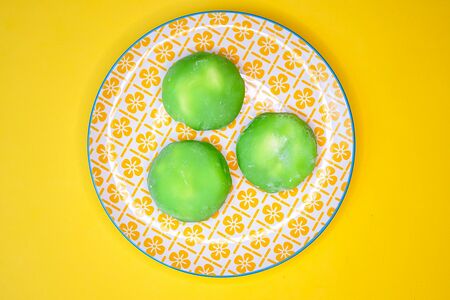 Мотти ассорти: с кремом из алое, ягодный, юдзу