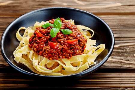 Тальятелле болоньезе