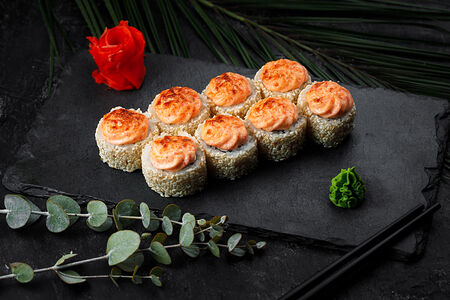 Запеченный ролл с курицей