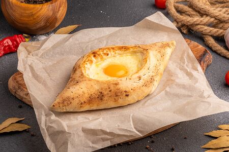 Хачапури по-аджарски