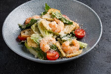 Цезарь с креветками