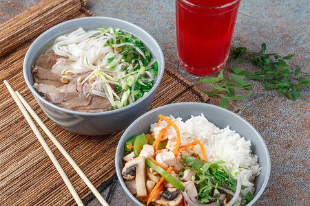 Ланч №4: суп на выбор, рис с курицей, морс