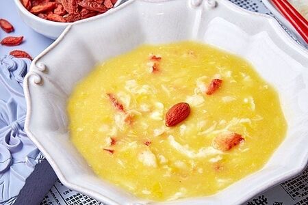 Кукурузный суп с крабом