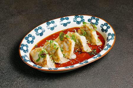 Гёдза с креветками и свининой