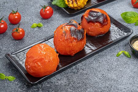 Помидоры на мангале