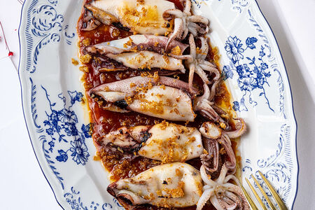 Кальмар Loligo с соусом Нью-Йорк