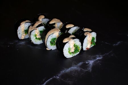 Ролл с чукой