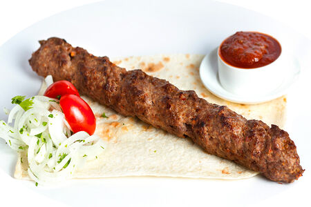 Люля-кебаб из баранины и говядины