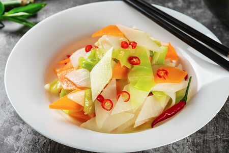 Овощной салат по-сычуаньски