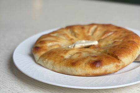 Осетинский пирог с курицей и сыром