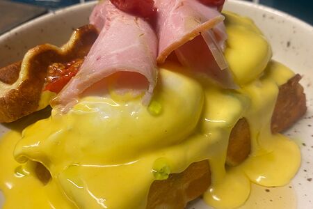 Бенедикт Тамбовский на вафле