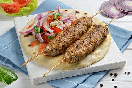 Порция Люля-кебаб из курицы