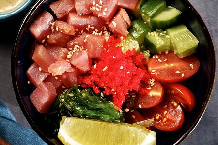 Поке с тунцом