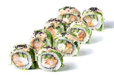 Ролл с креветками в чуке