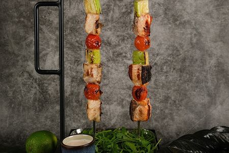 Шашлык из рыбы на мангале