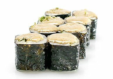 Классика с чукой и ореховым соусом