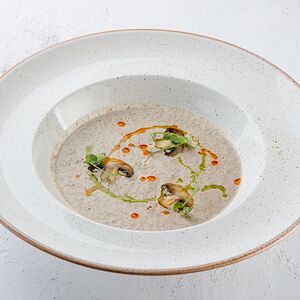 Суп-пюре из белых грибов и шампиньонов